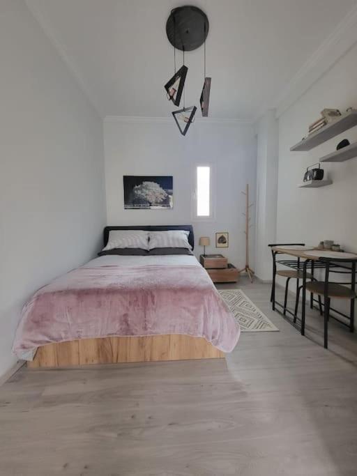 Ferienwohnung Under The Hill Athen Exterior foto