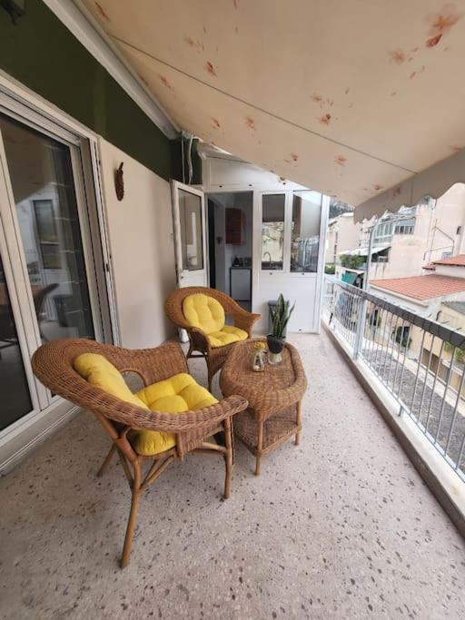 Ferienwohnung Under The Hill Athen Exterior foto